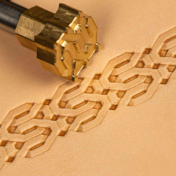 Geometric Leather Stamp – Celtic Knot