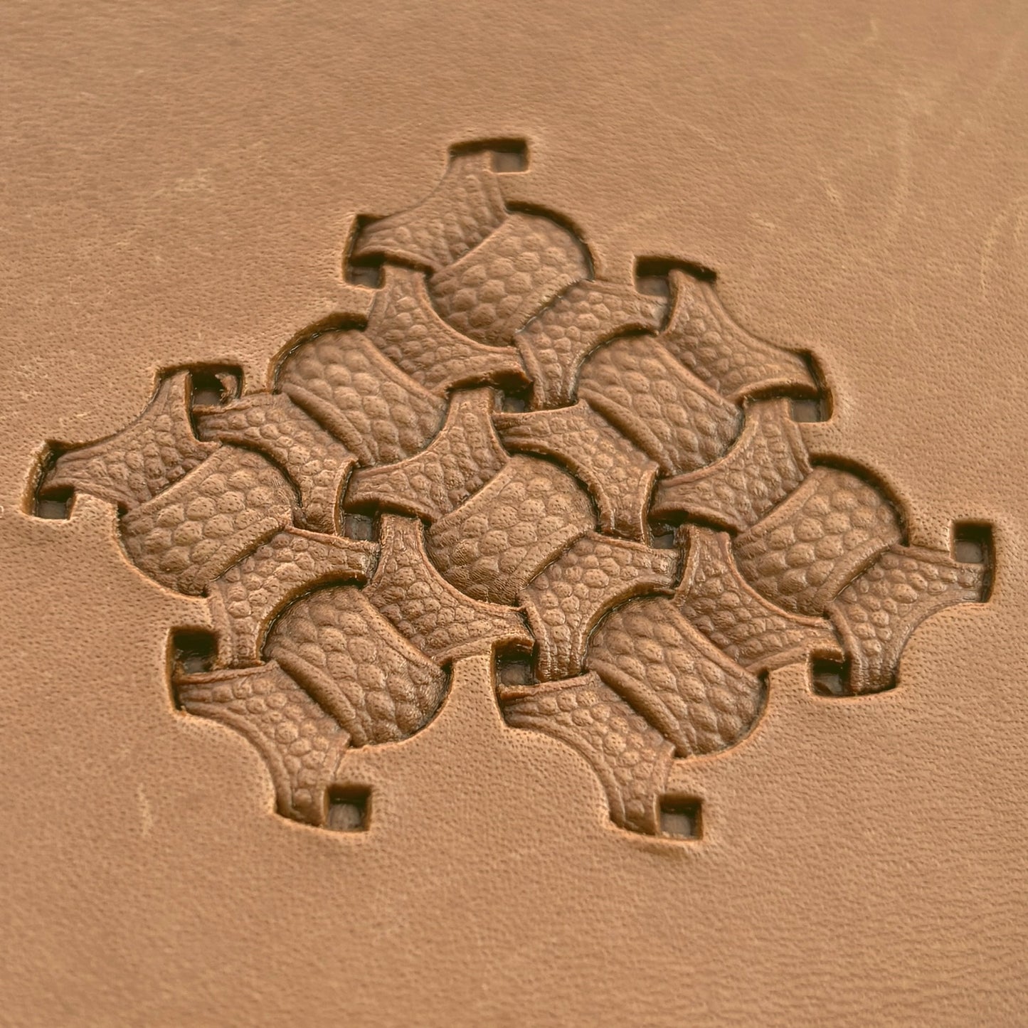 Basket Weave leather stamp LT001 — pattern imprint on veg-tan leather