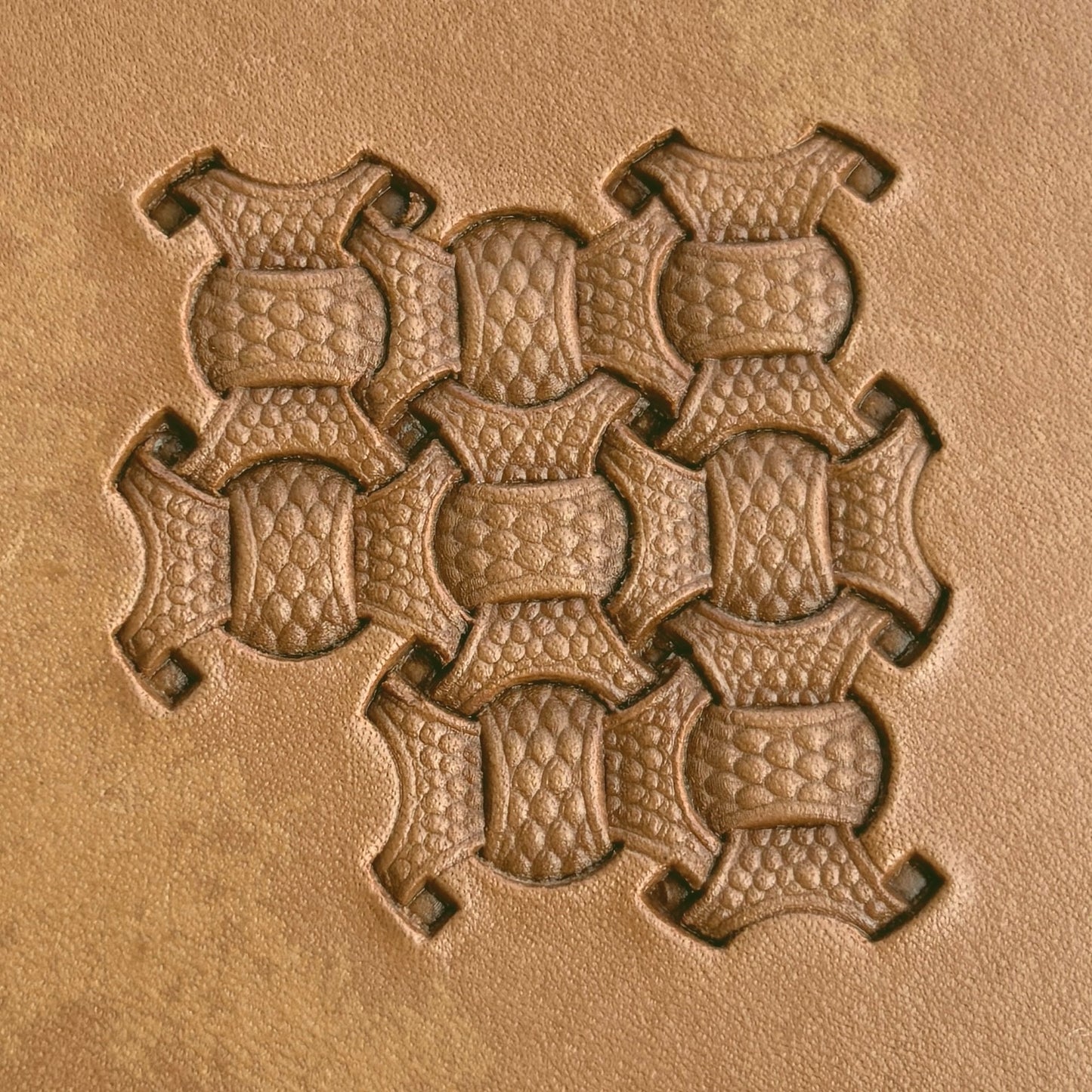 Basket Weave leather stamp LT001 — pattern imprint on veg-tan leather