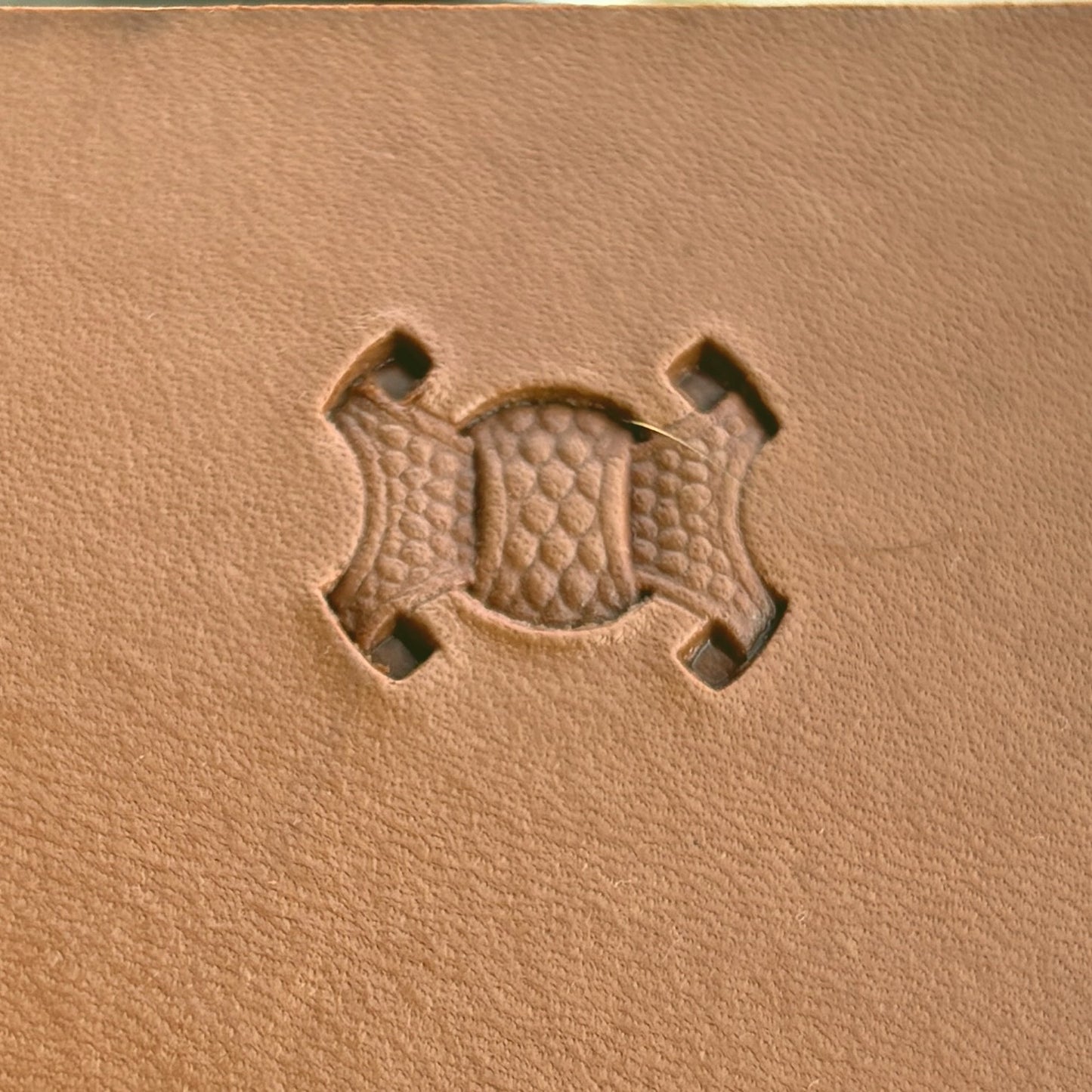 Basket Weave leather stamp LT001 — single impression on veg-tan leather