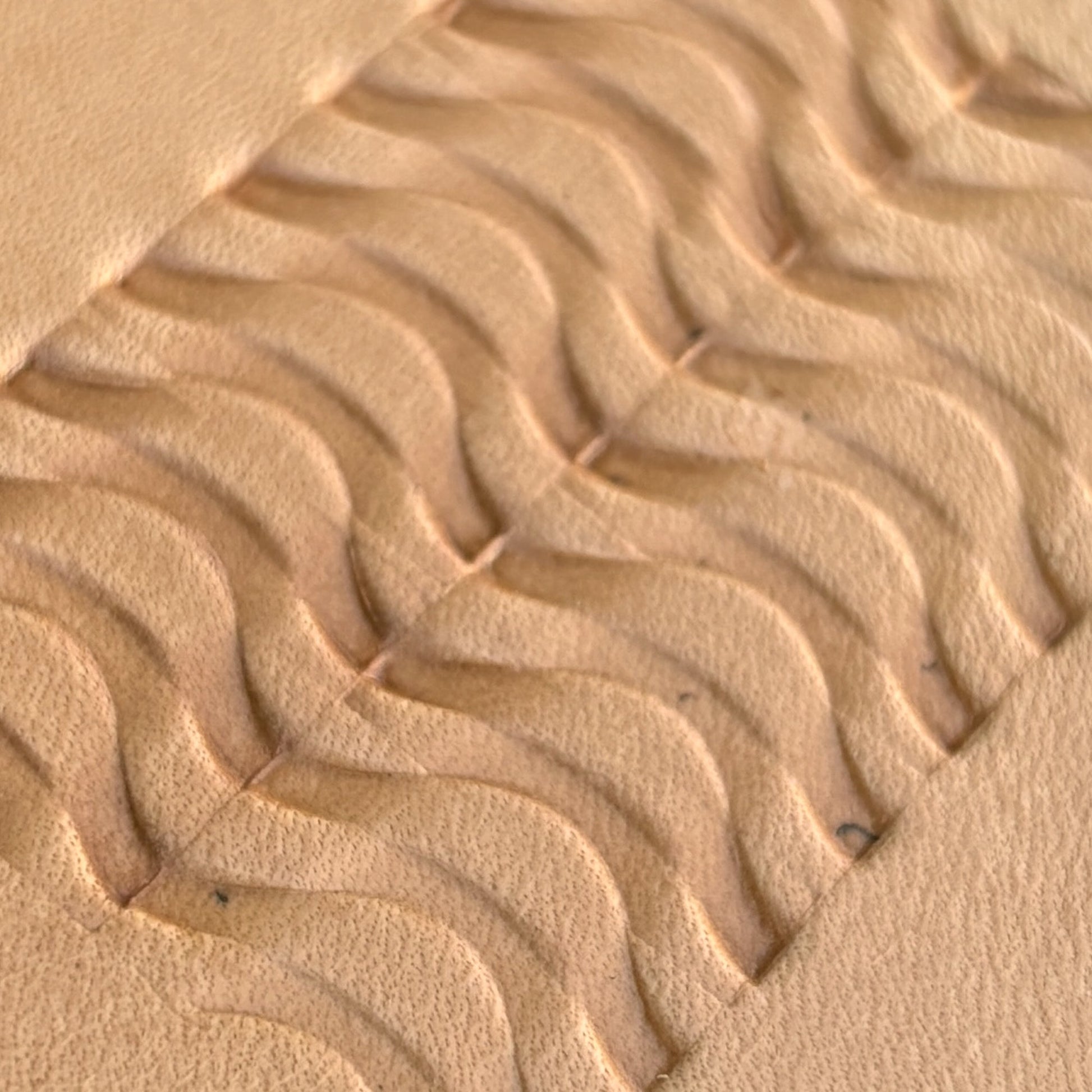 Wavy Lines leather stamp LT021 — pattern imprint on veg-tan leather