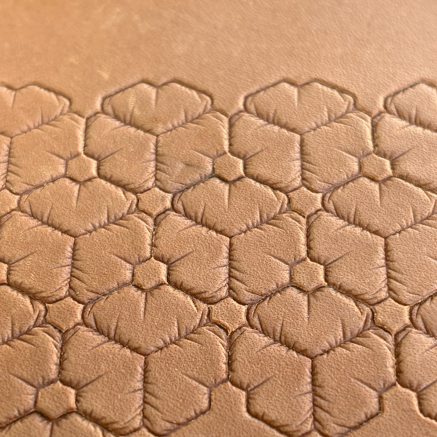 Honeycomb leather stamp LT032 — pattern imprint on veg-tan leather