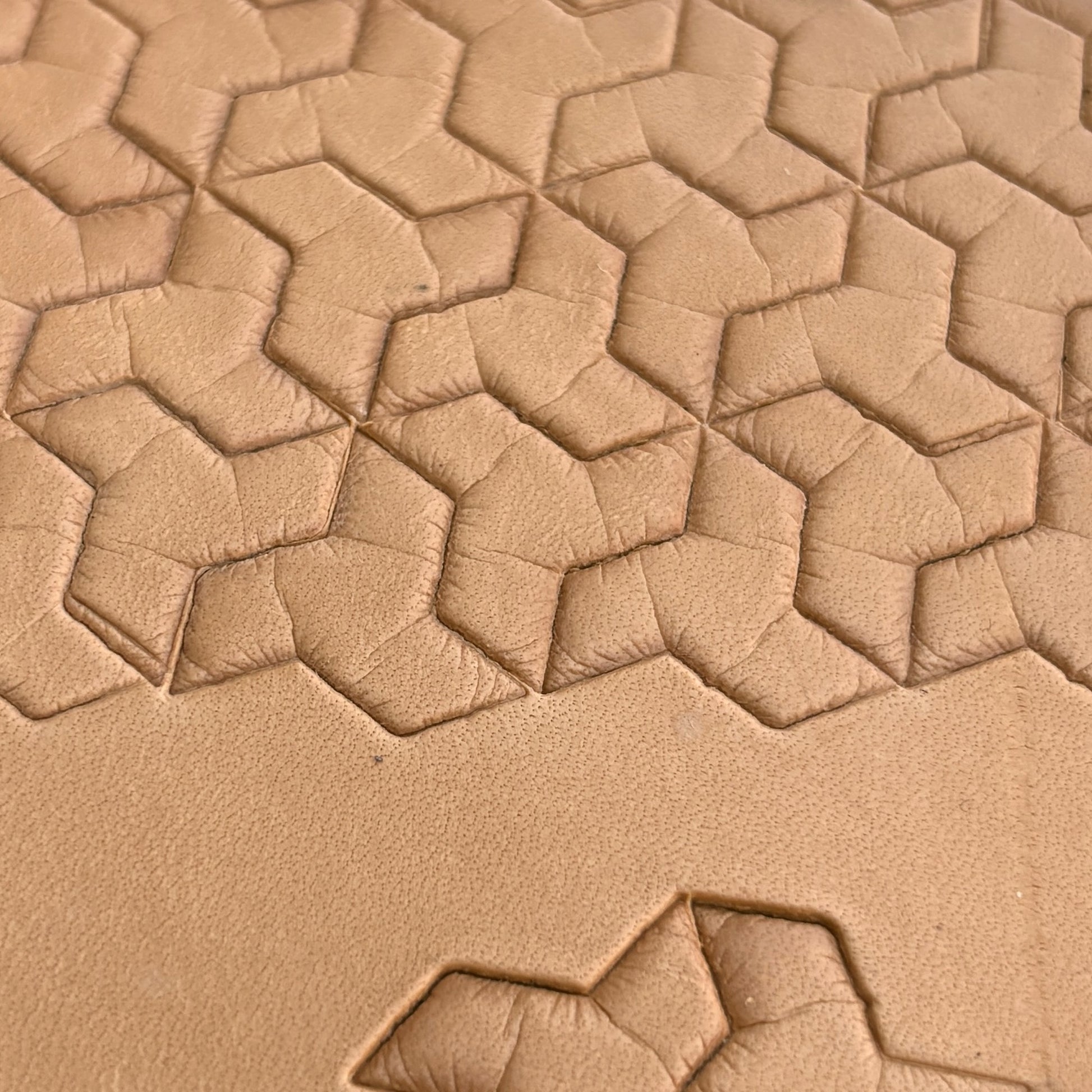 Geometric leather stamp LT036 — pattern imprint on veg-tan leather