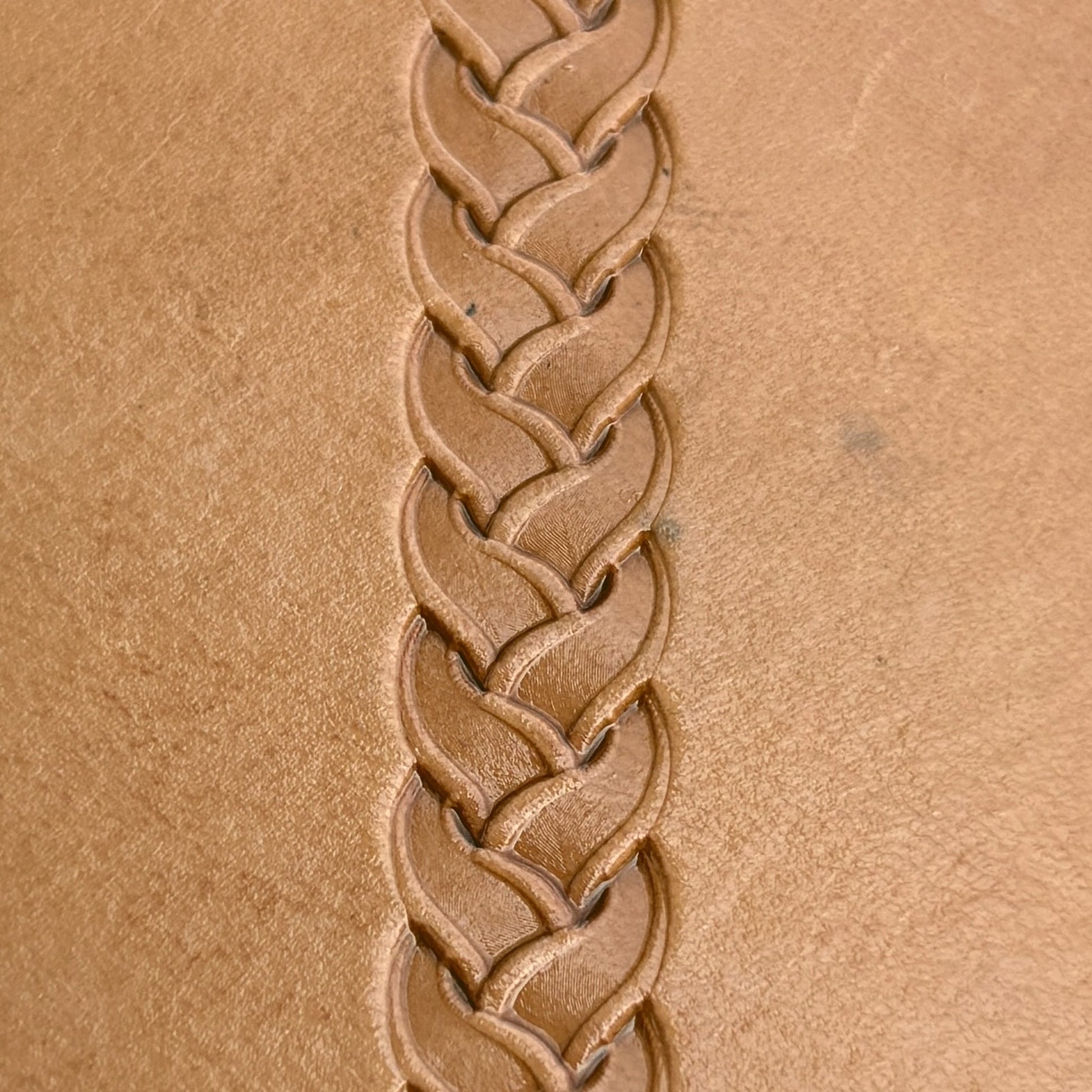 Braided Border leather stamp LT039 — imprint on natural veg-tan leather