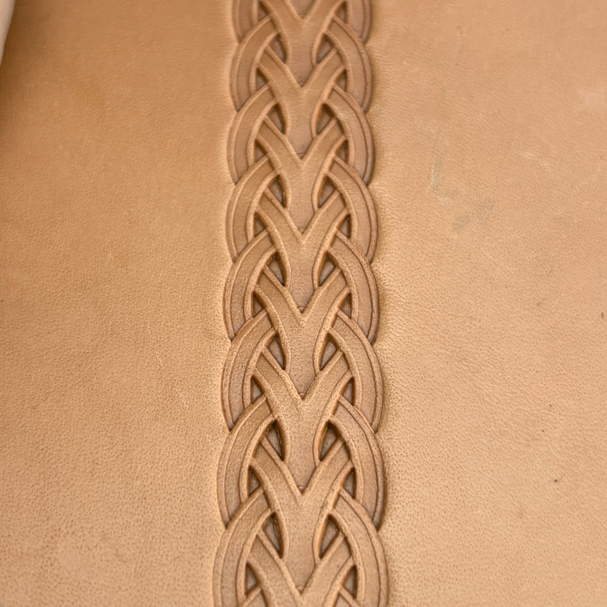 Celtic Style leather stamp LT043 — pattern imprint on veg-tan leather
