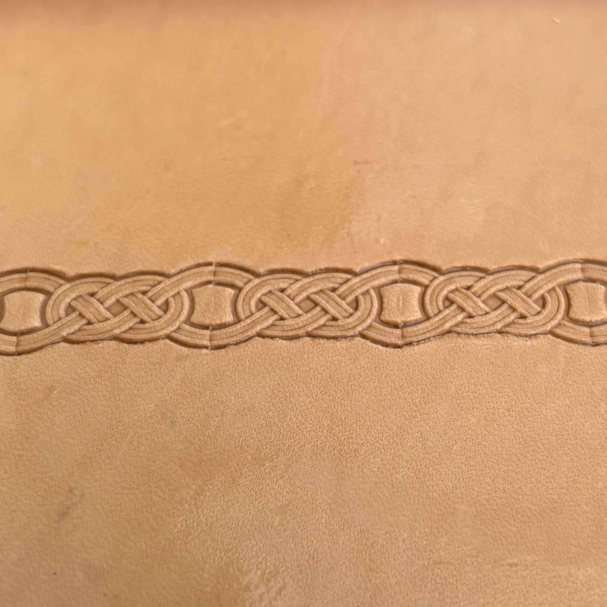 Celtic Knot Border + Corner leather stamp LT046 — pattern imprint on veg-tan leather