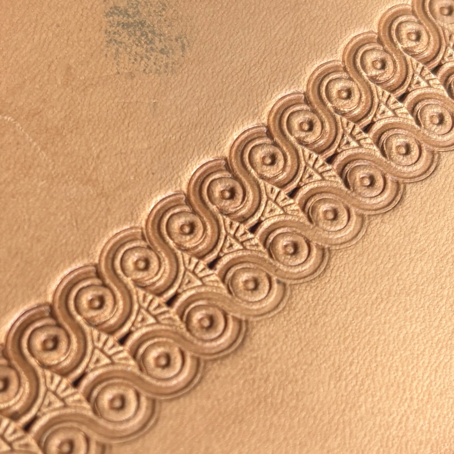 Ornamental Border leather stamp LT048 — pattern imprint on veg-tan leather