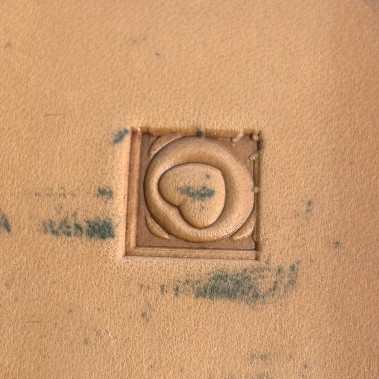 Heart leather stamp LT050 — pattern imprint on veg-tan leather