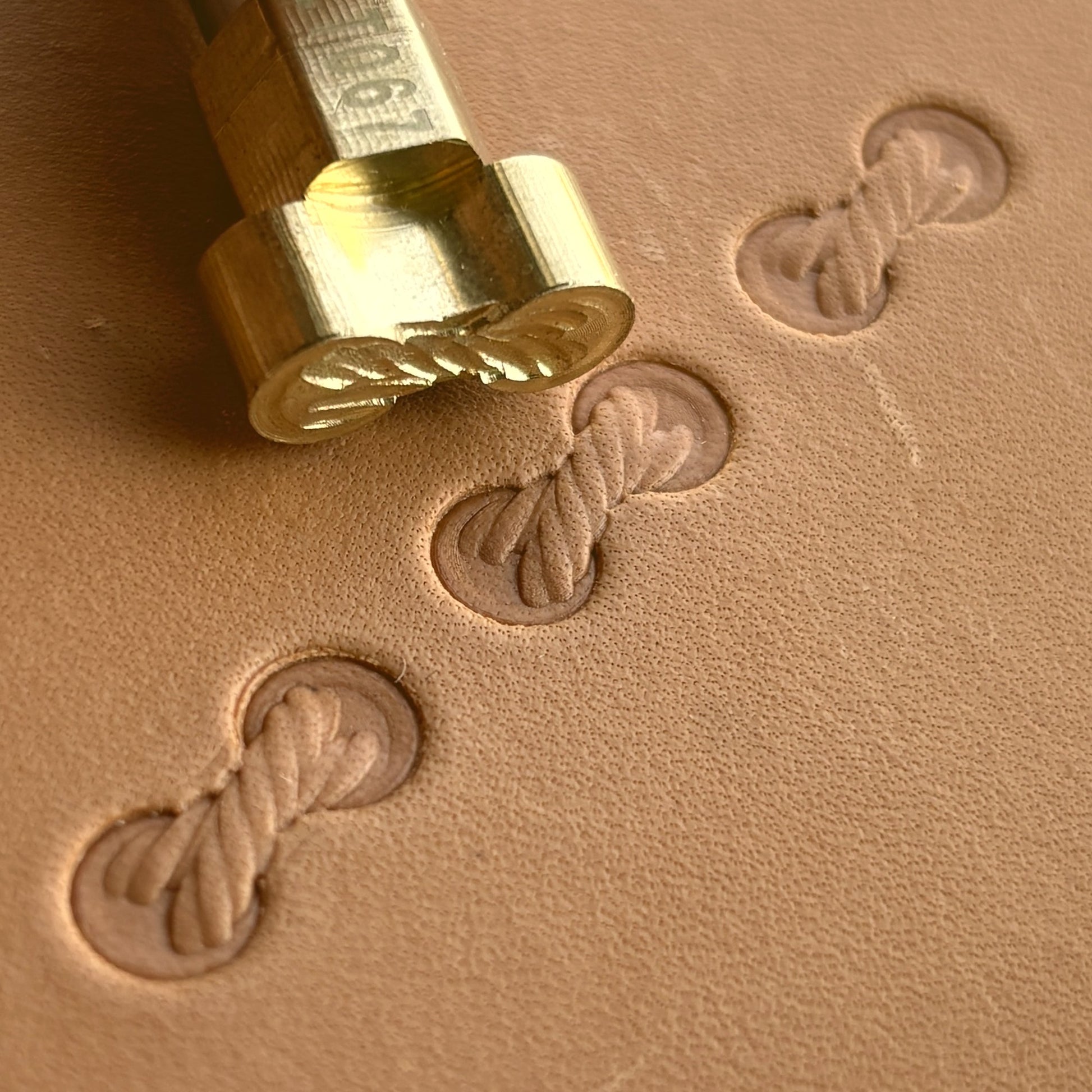 Geometric leather stamp LT067 — pattern imprint on veg-tan leather