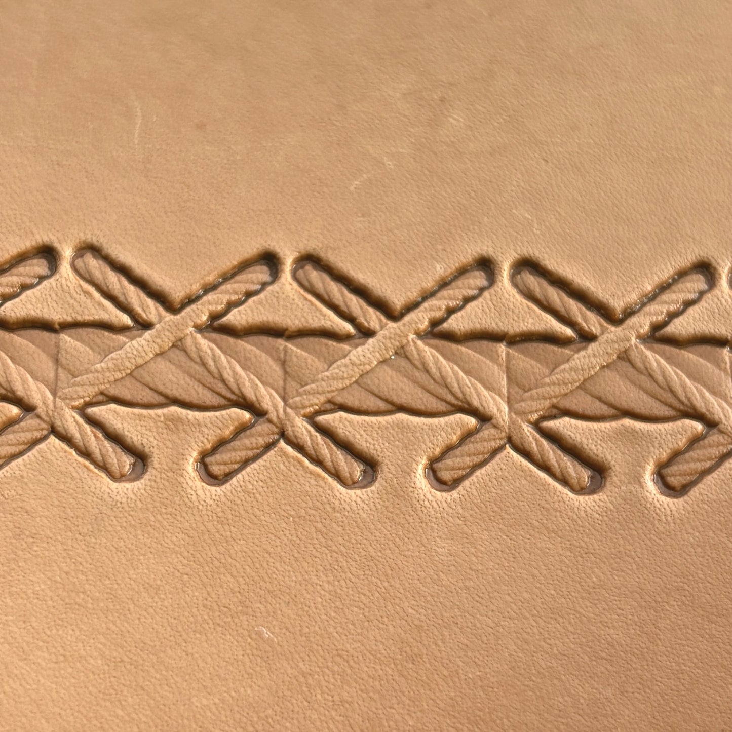 Stitches leather stamp LT092 — pattern imprint on veg-tan leather