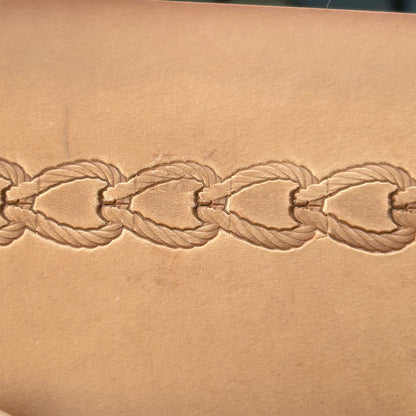 Rope Chain leather stamp LT099 — pattern imprint on veg-tan leather