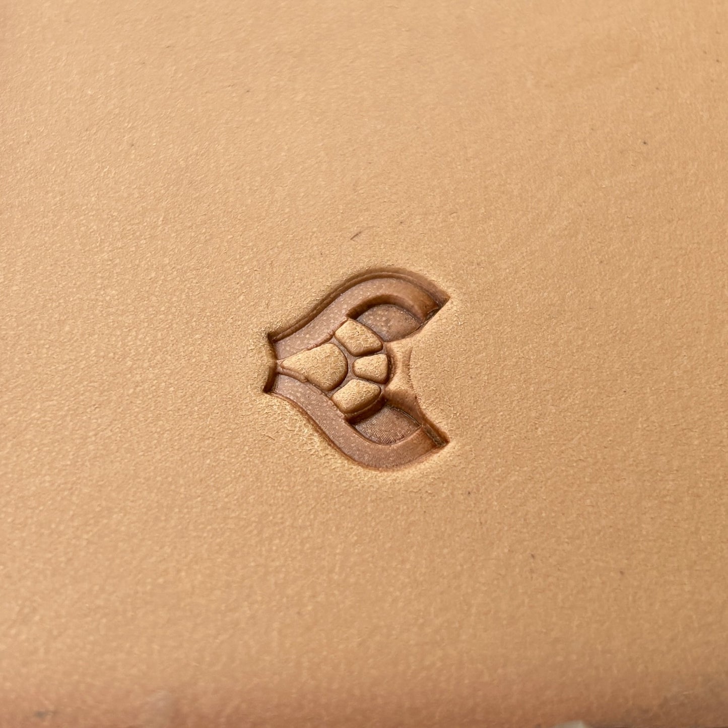 Celtic Knot leather stamp LT106 — pattern imprint on veg-tan leather