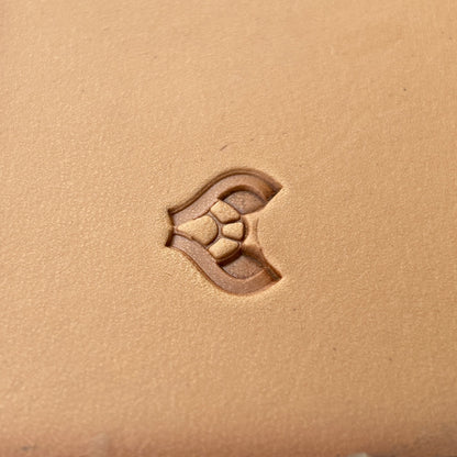 Celtic Knot leather stamp LT106 — pattern imprint on veg-tan leather