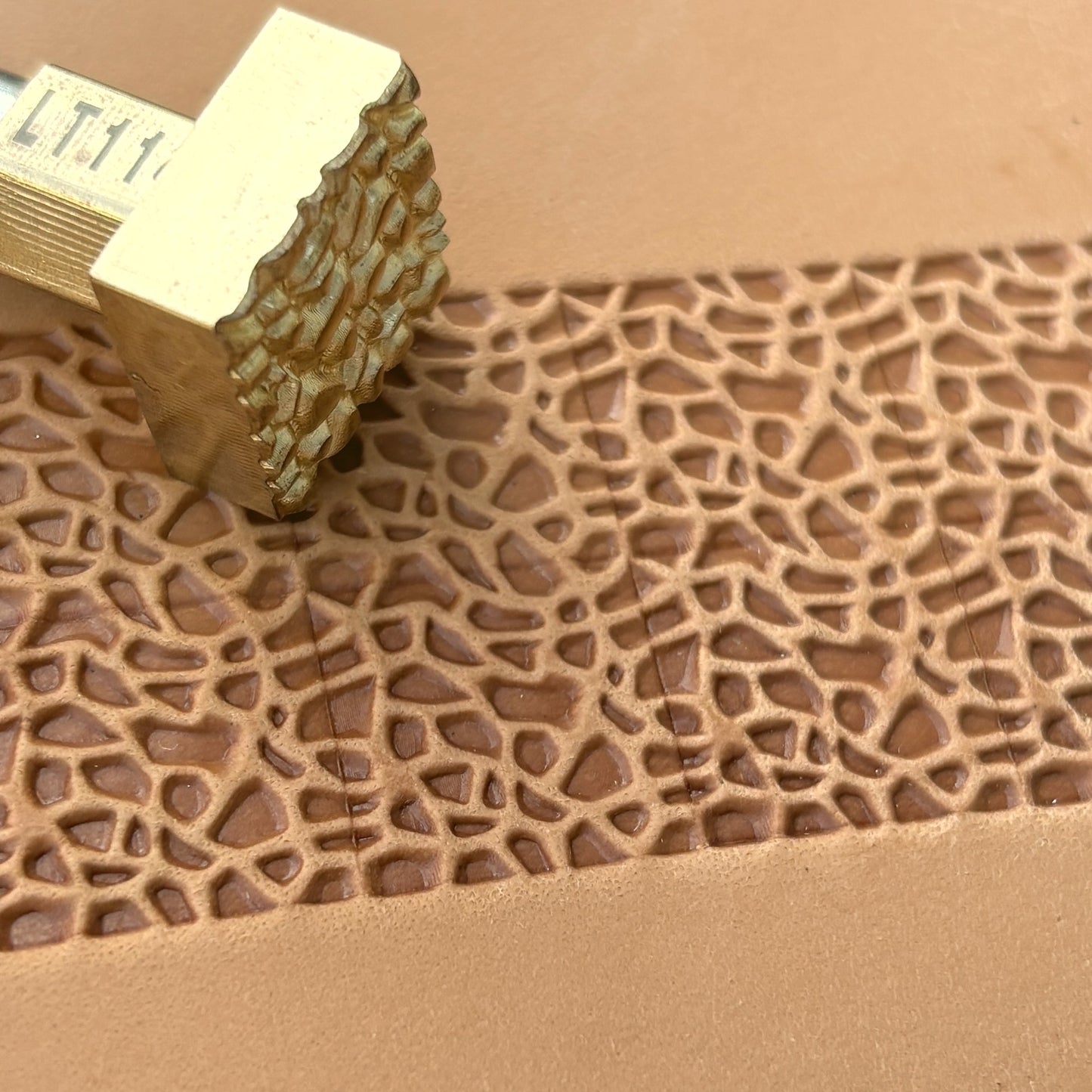 Mosaic Texture leather stamp LT114 — pattern imprint on veg-tan leather
