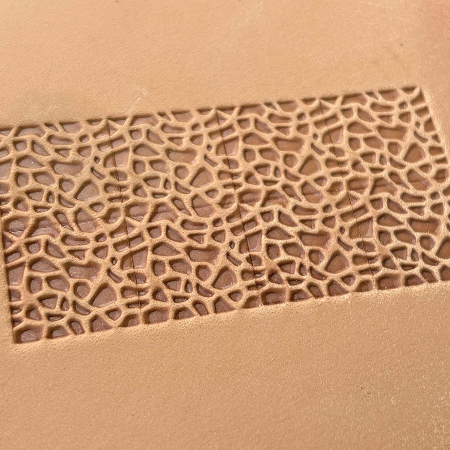 Mosaic Texture leather stamp LT114 — pattern imprint on veg-tan leather