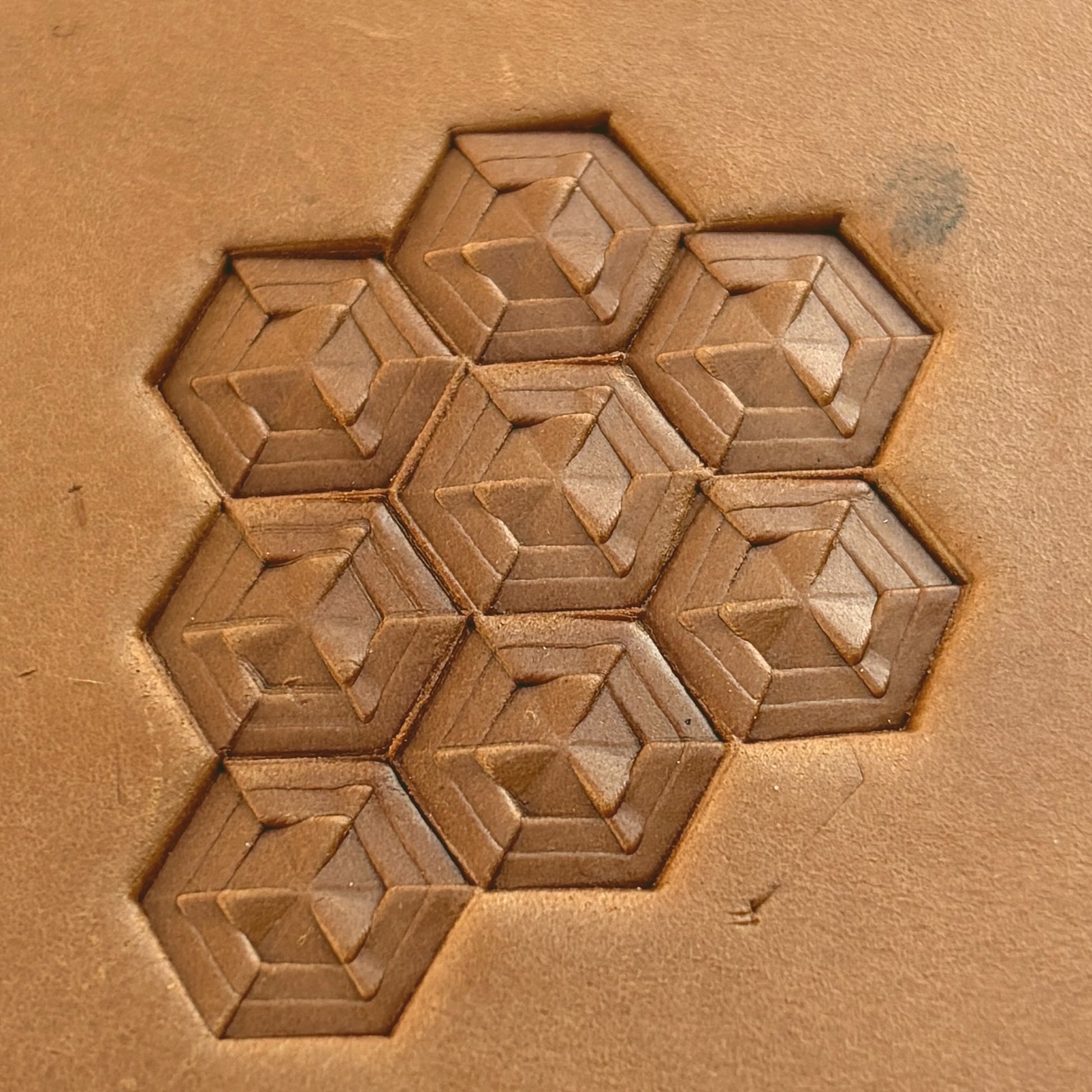 Hexagon Cube Geometric leather stamp LT132 — pattern imprint on veg-tan leather