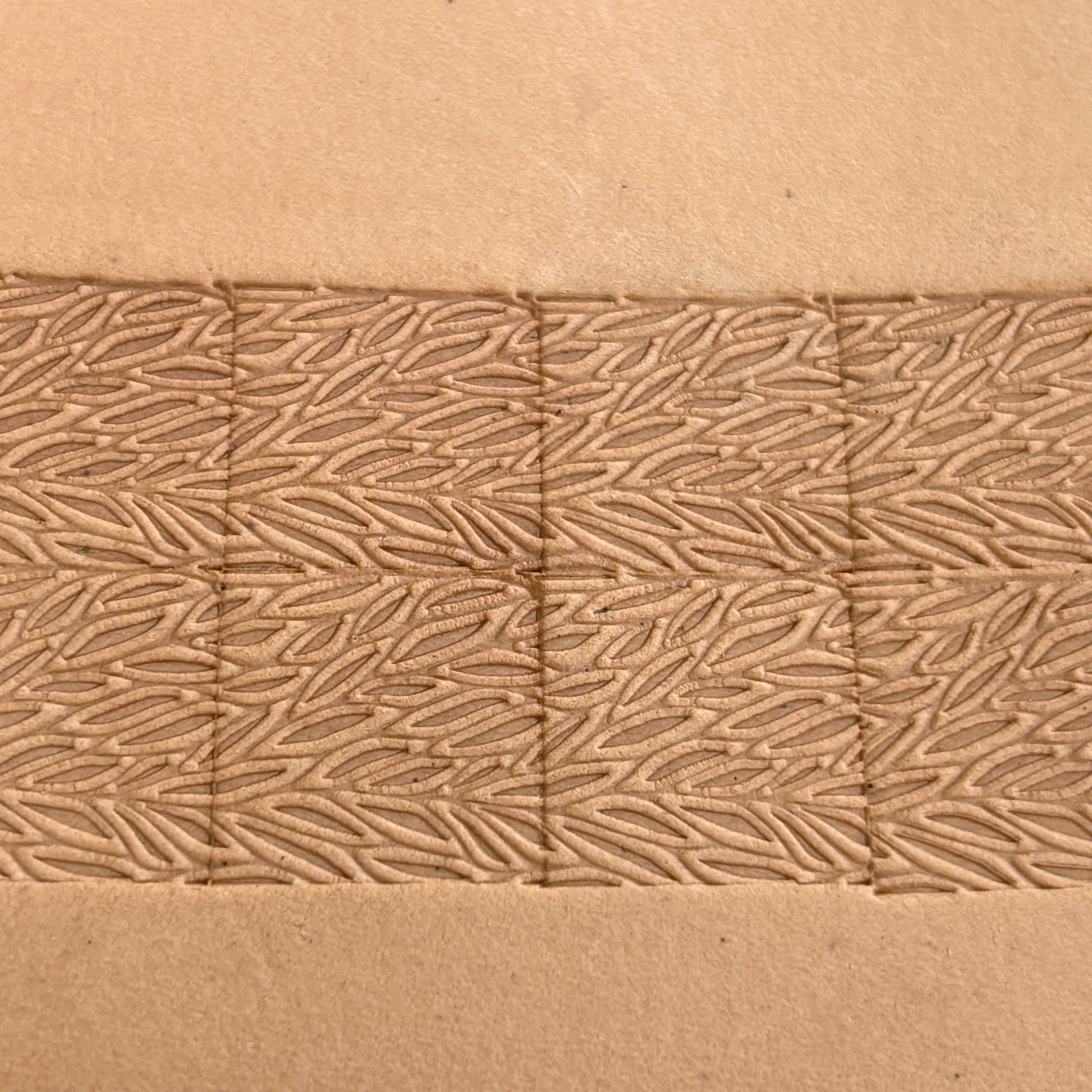 Leafy Texture leather stamp LT138 — pattern imprint on veg-tan leather