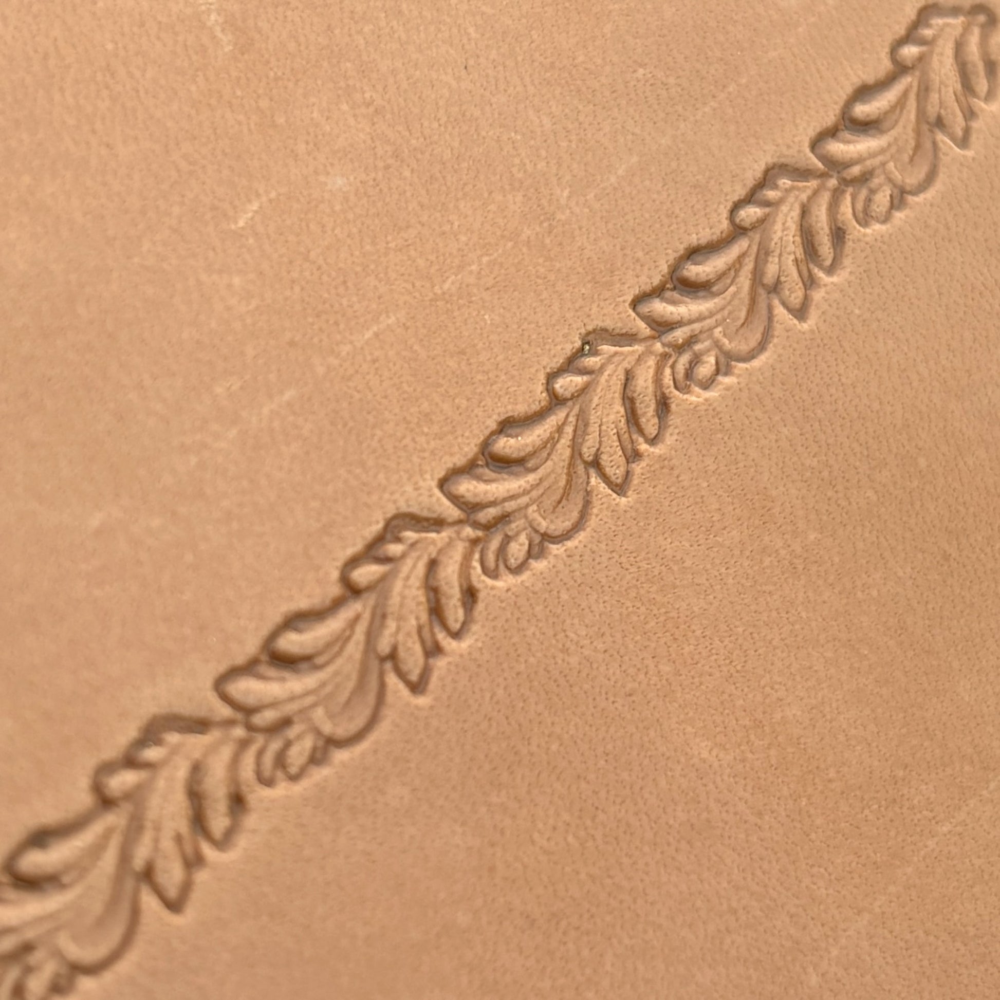 Oak Leaf leather stamp LT153 — imprint on natural veg-tan leather
