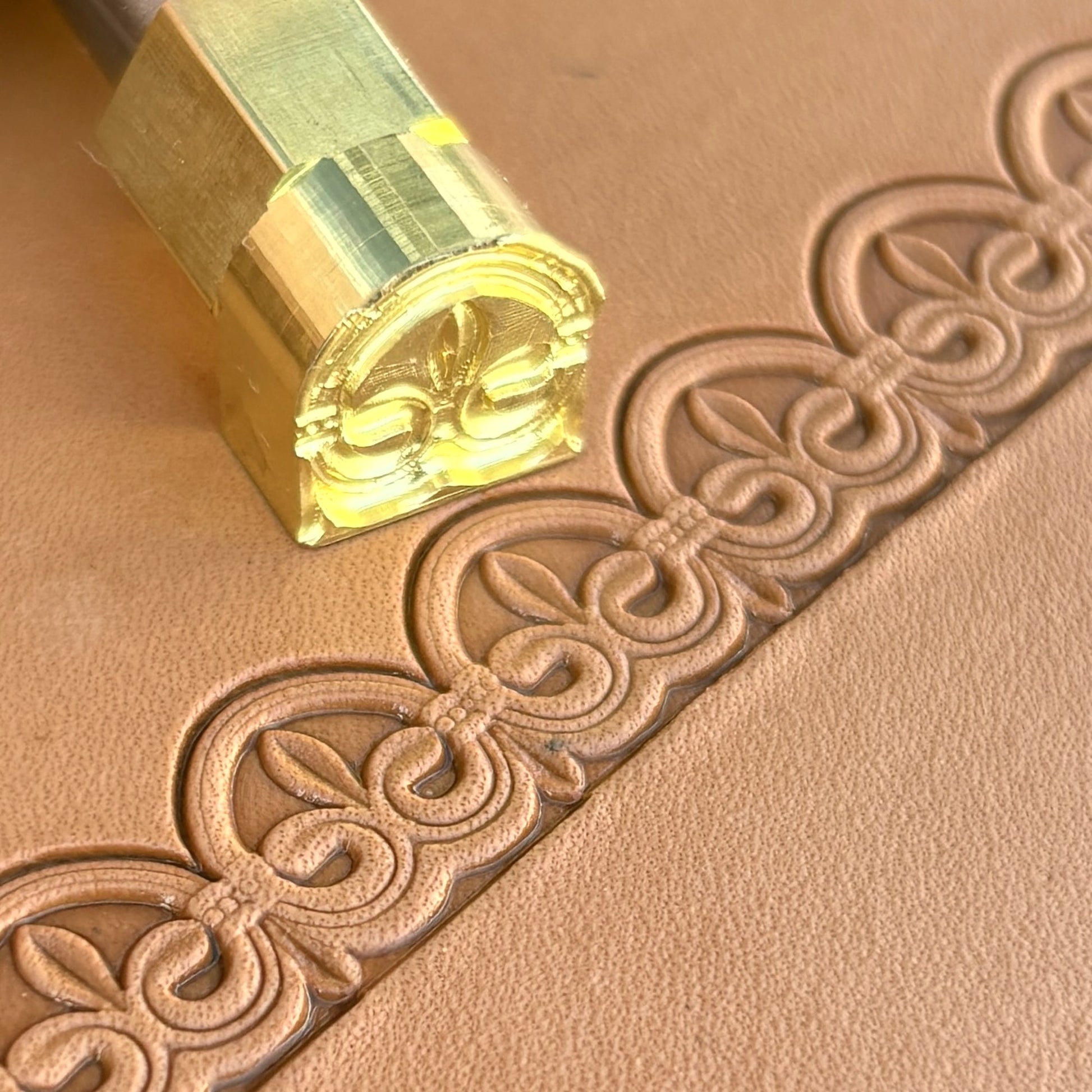 Leaf leather stamp LT158 — brass stamping tool with imprint on natural veg-tan leather