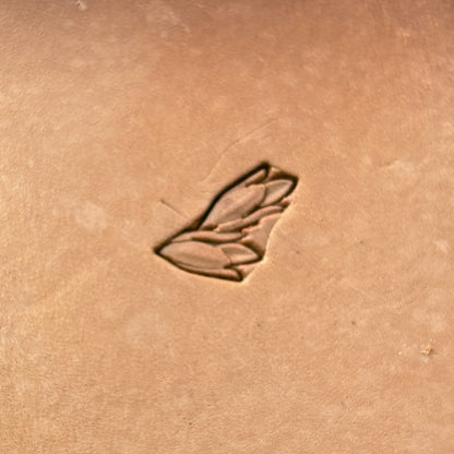 Leafy Wheat Garland leather stamp LT160 — pattern imprint on veg-tan leather