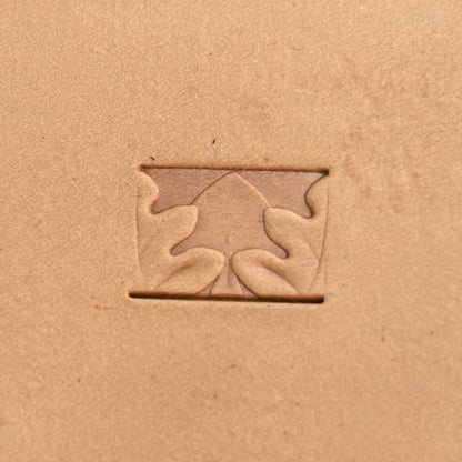 Oak Leaf leather stamp LT192 — single impression on veg-tan leather