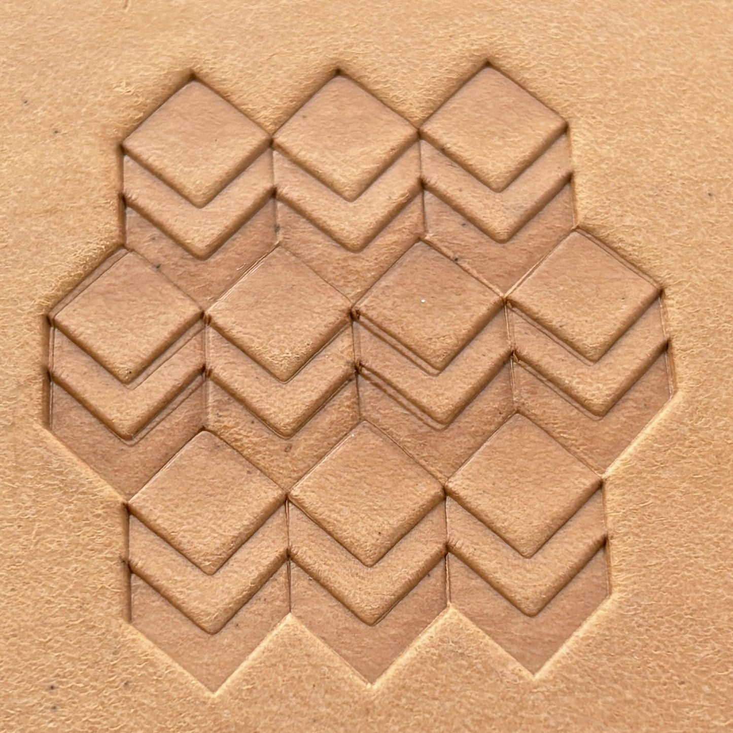 3D Cubes Geometric leather stamp LT200 — pattern imprint on veg-tan leather