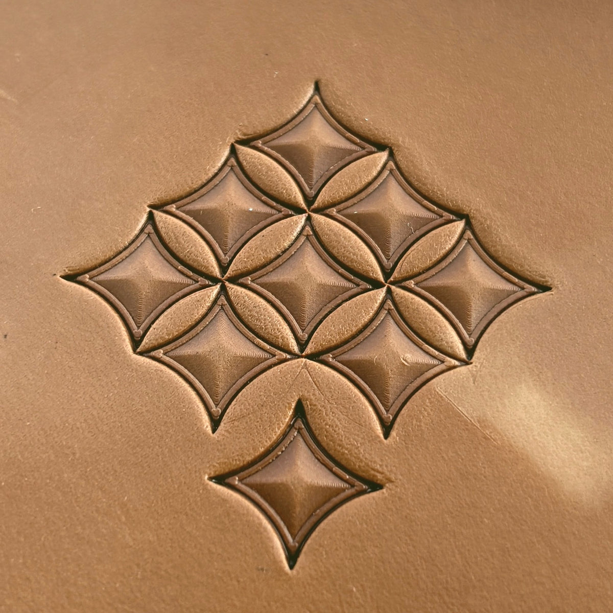 Geometric leather stamp LT217 — pattern imprint on veg-tan leather