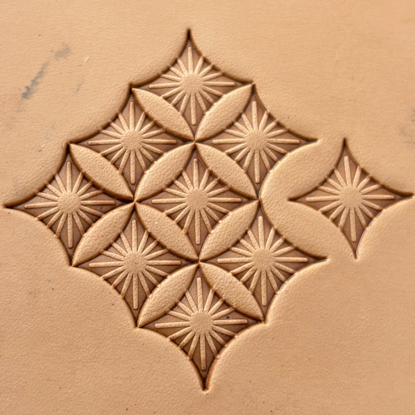 Starburst Geometric leather stamp LT223 — pattern imprint on veg-tan leather