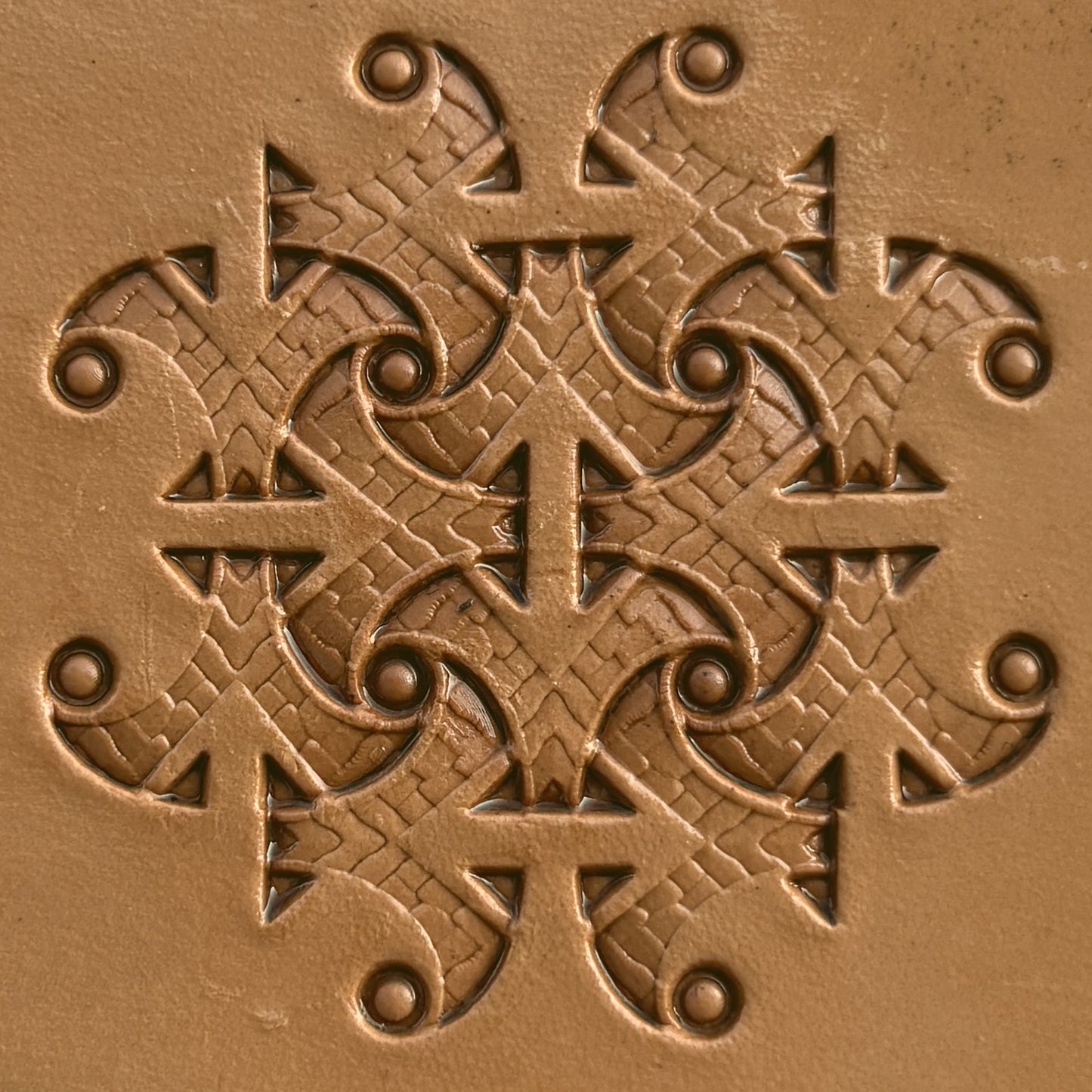 Abstract Scrollwork Motif leather stamp LT232 — imprint on natural veg-tan leather