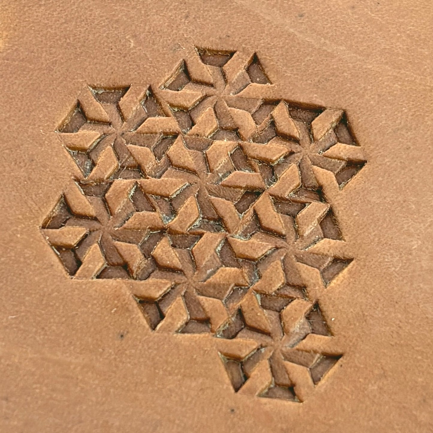 3D Cubes Geometric leather stamp LT233 — pattern imprint on veg-tan leather
