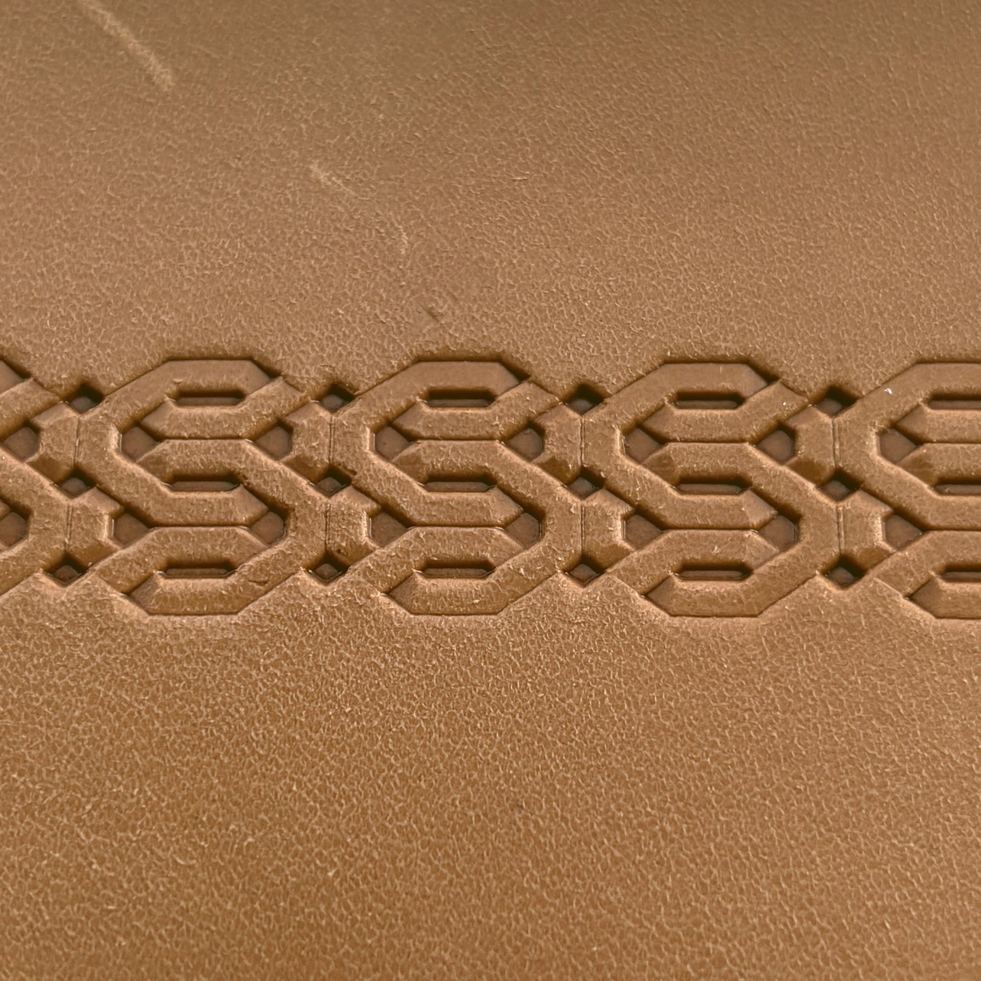 Geometric leather stamp LT258 — pattern imprint on veg-tan leather