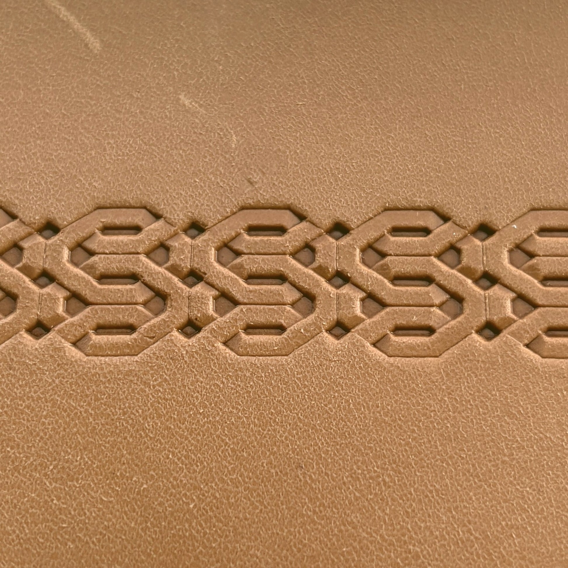 Geometric leather stamp LT258 — pattern imprint on veg-tan leather