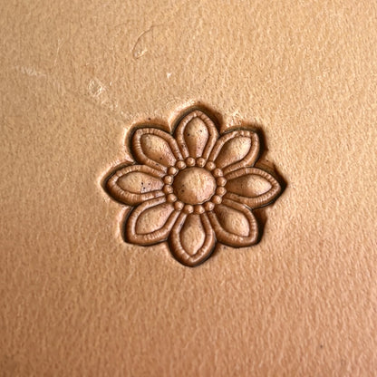 Flower leather stamp LT260 — single impression on veg-tan leather