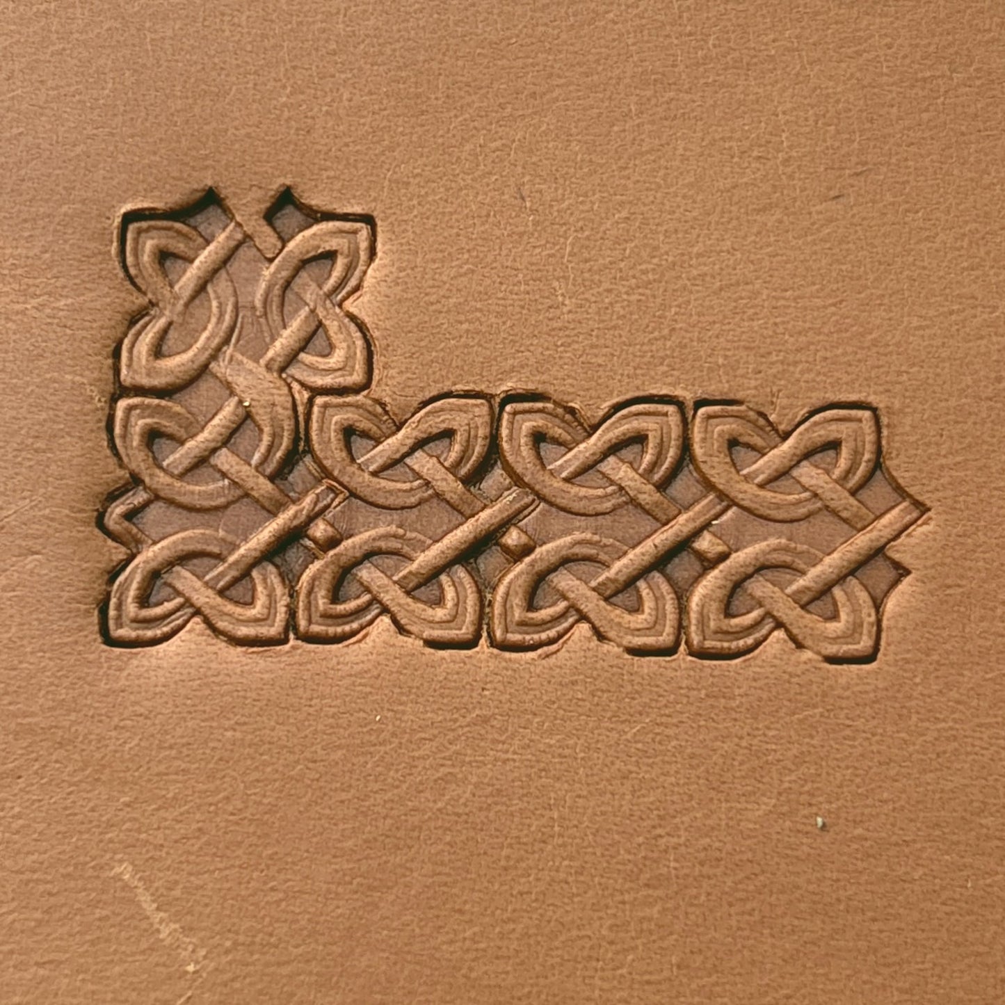 Celtic Knot leather stamp LT266 — pattern imprint on veg-tan leather