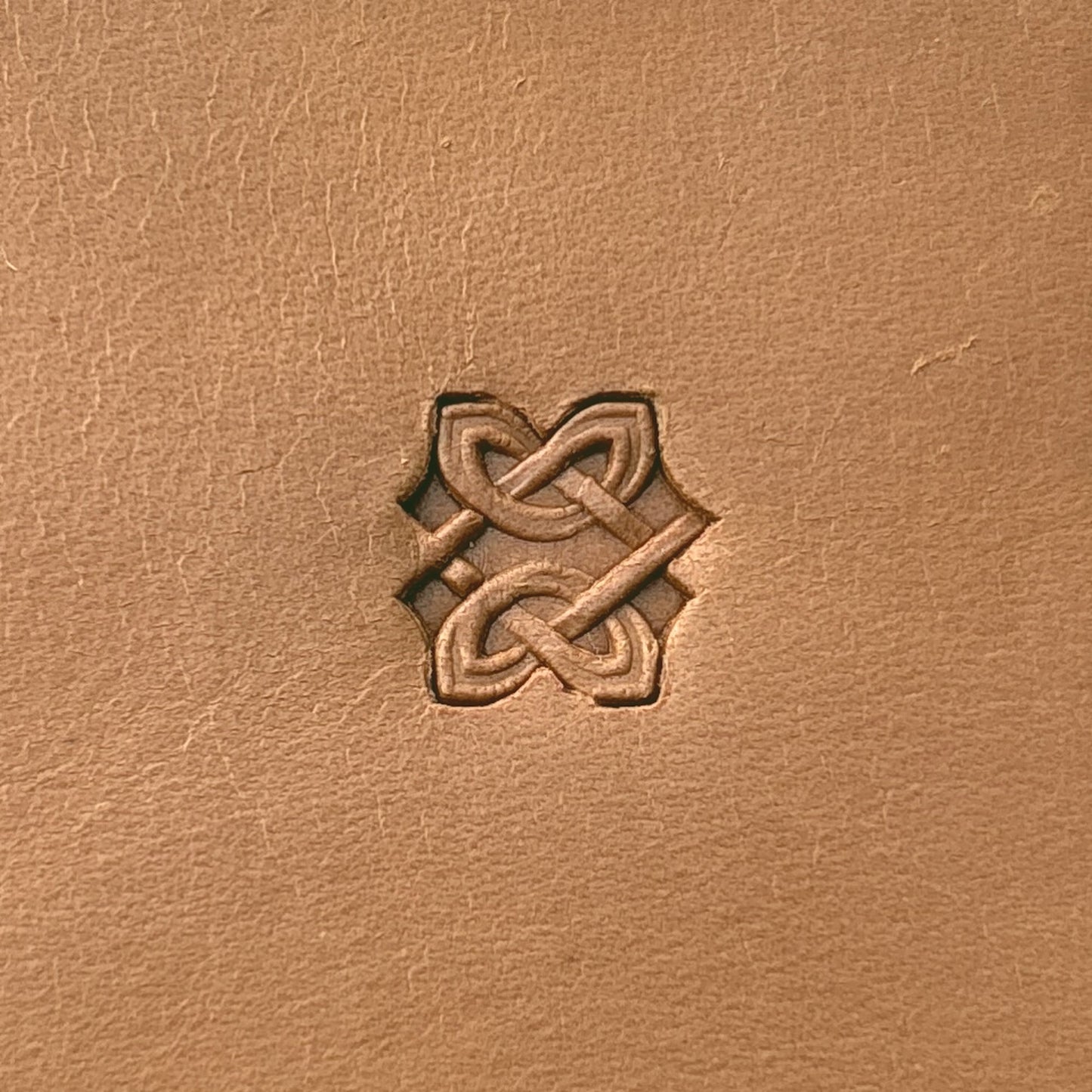 Celtic Knot leather stamp LT266 — single impression on veg-tan leather