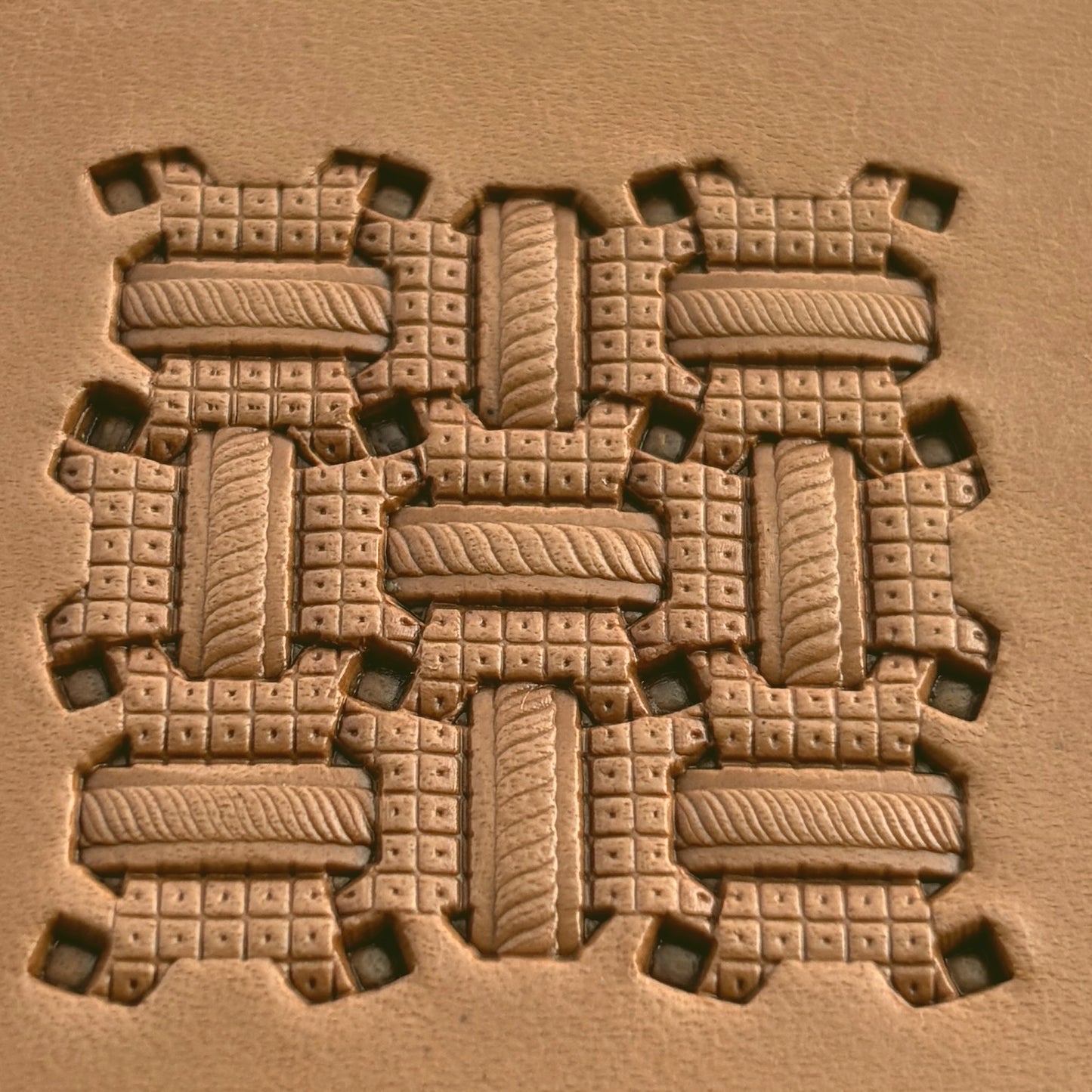 Basket Weave leather stamp LT270 — pattern imprint on veg-tan leather