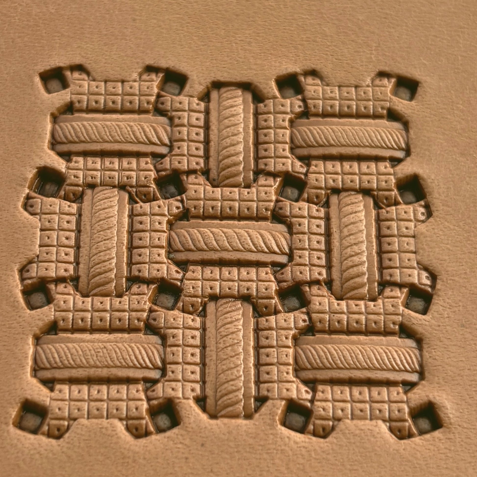 Basket Weave leather stamp LT270 — pattern imprint on veg-tan leather