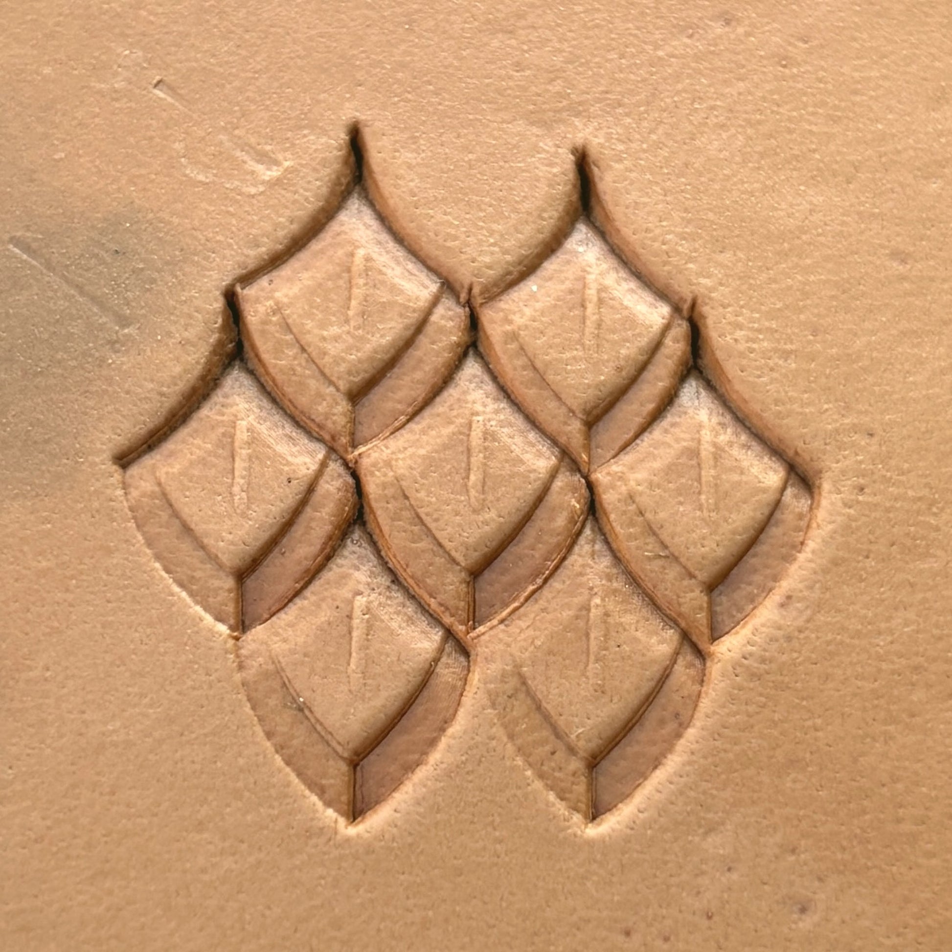 Geometric leather stamp LT284 — pattern imprint on veg-tan leather