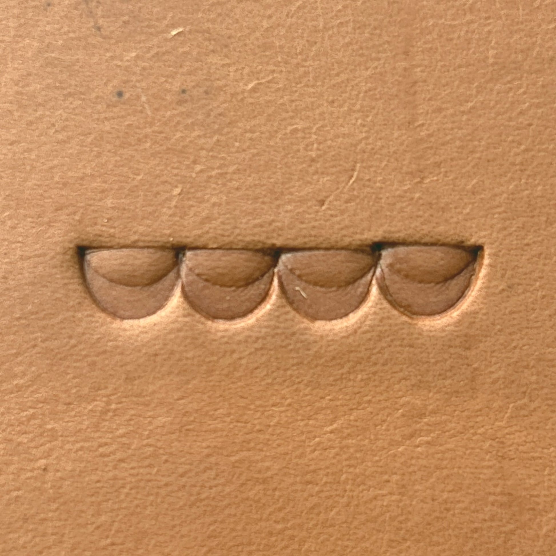 Half Moon leather stamp LT285 — pattern imprint on veg-tan leather
