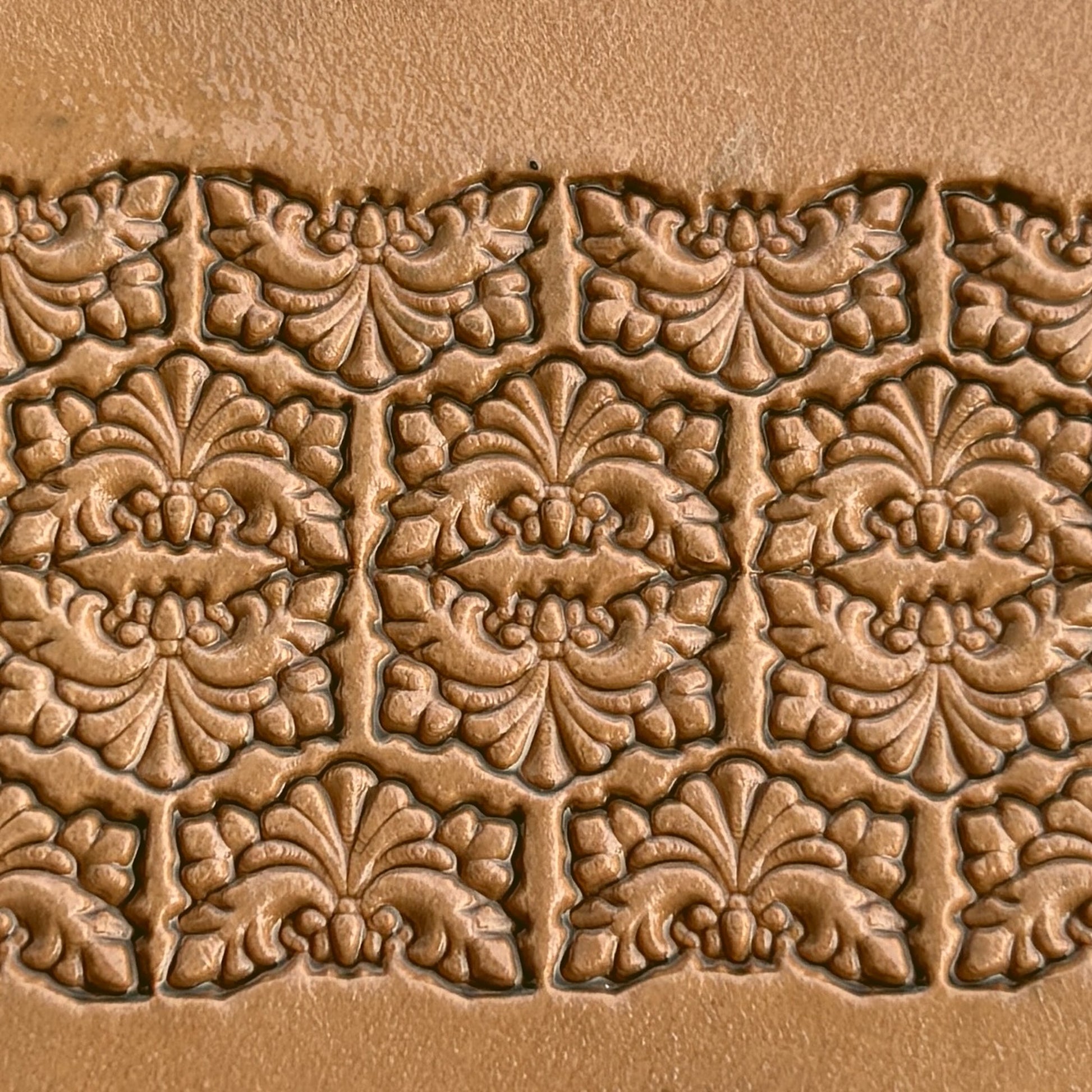 Ornate Design leather stamp LT299 — pattern imprint on veg-tan leather
