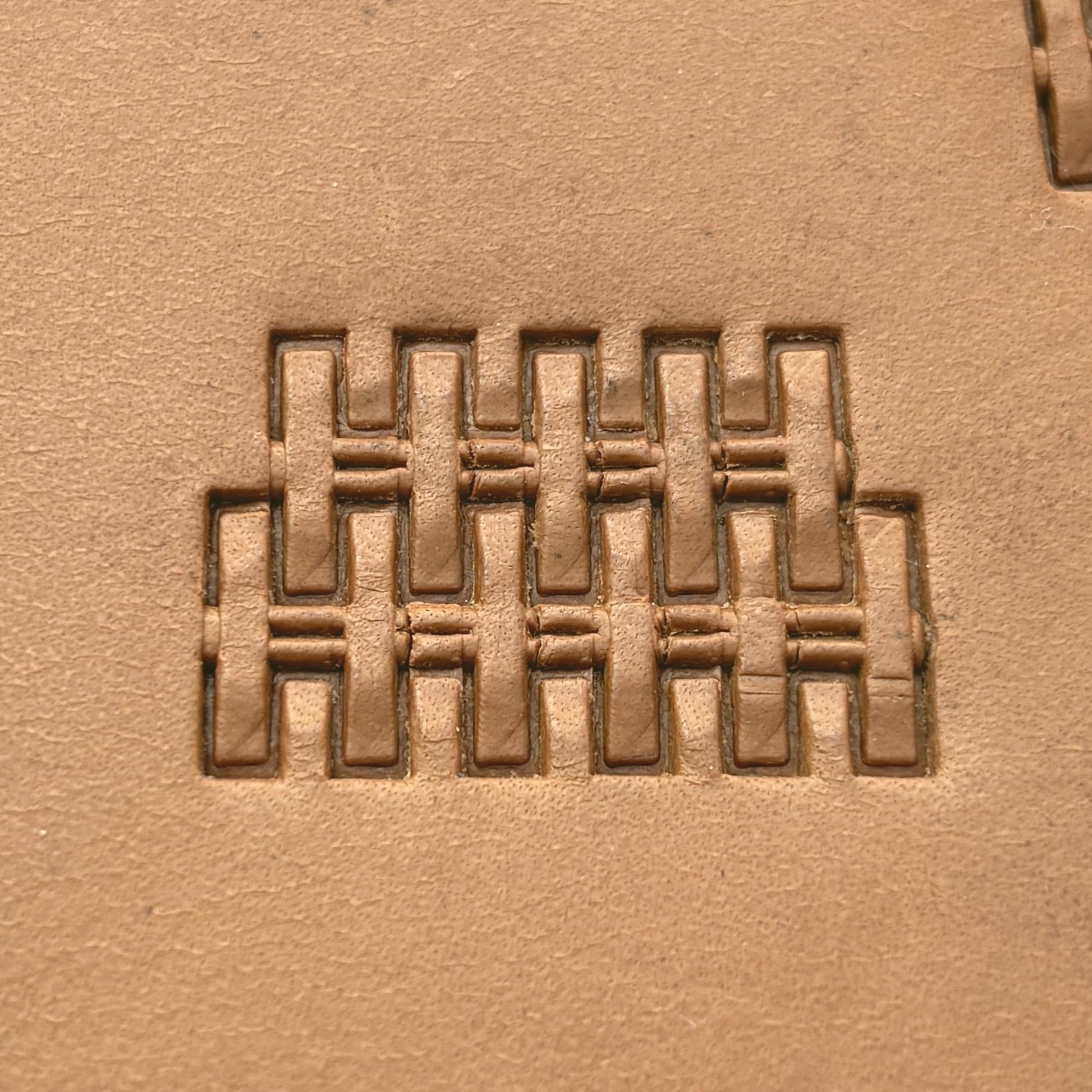 Interlocking Blocks Basket Weave leather stamp LT302 — pattern imprint on veg-tan leather