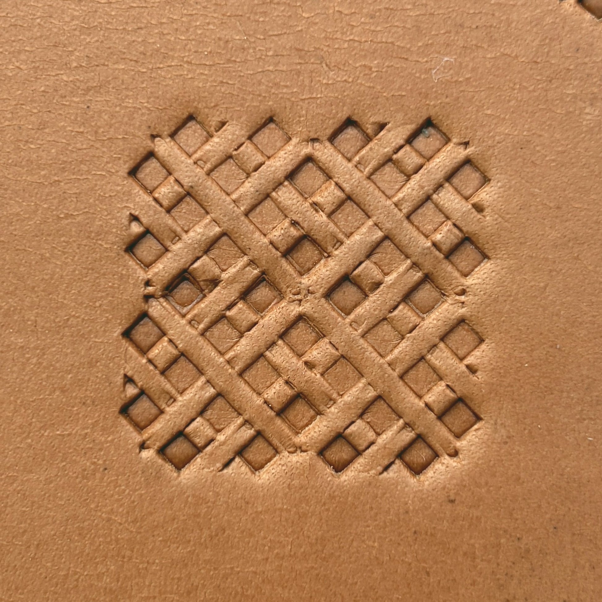 Diamond Grid Basket Weave leather stamp LT306 — pattern imprint on veg-tan leather