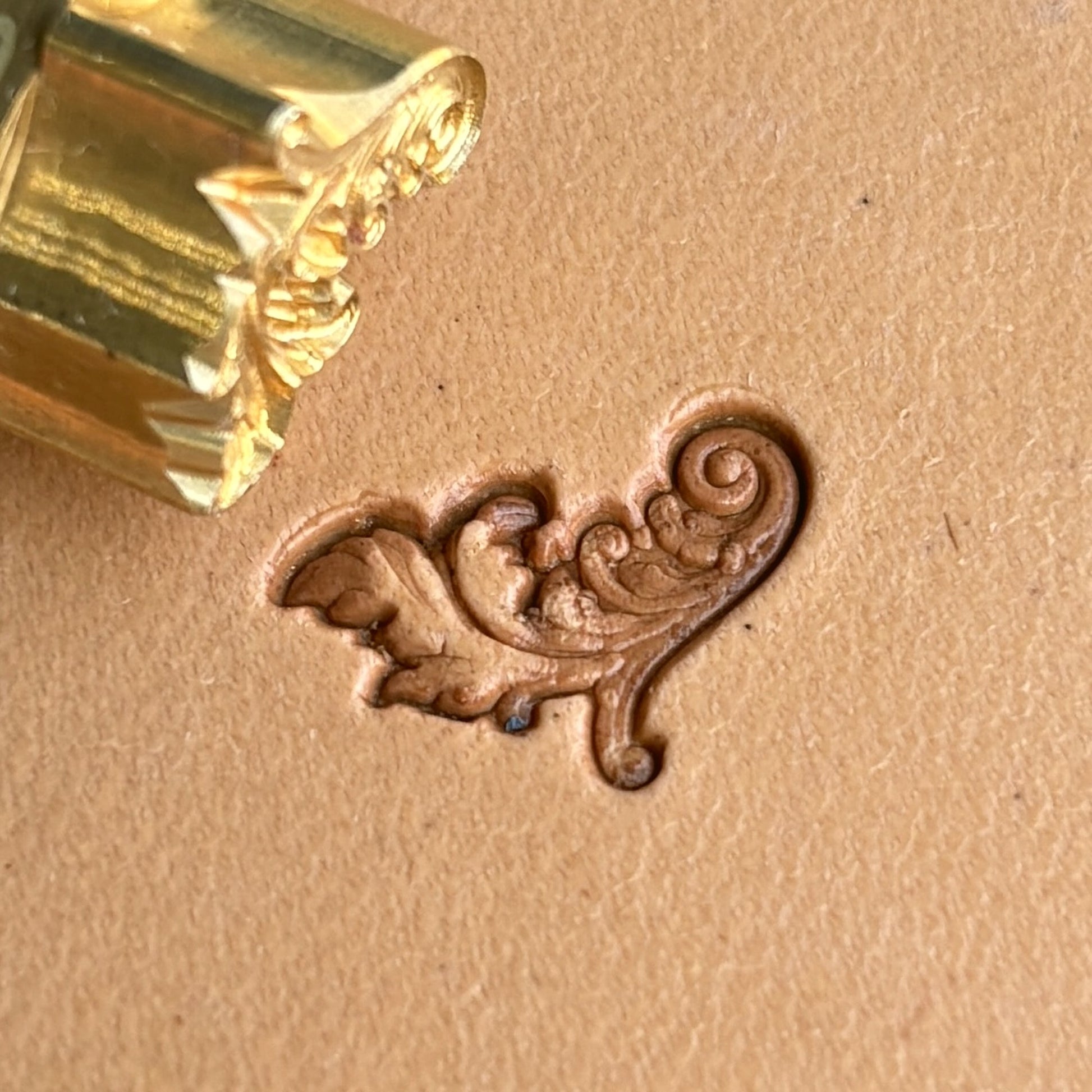 Leaf leather stamp LT309 — brass stamping tool with imprint on natural veg-tan leather