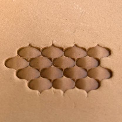Honeycomb leather stamp LT318 — pattern imprint on veg-tan leather