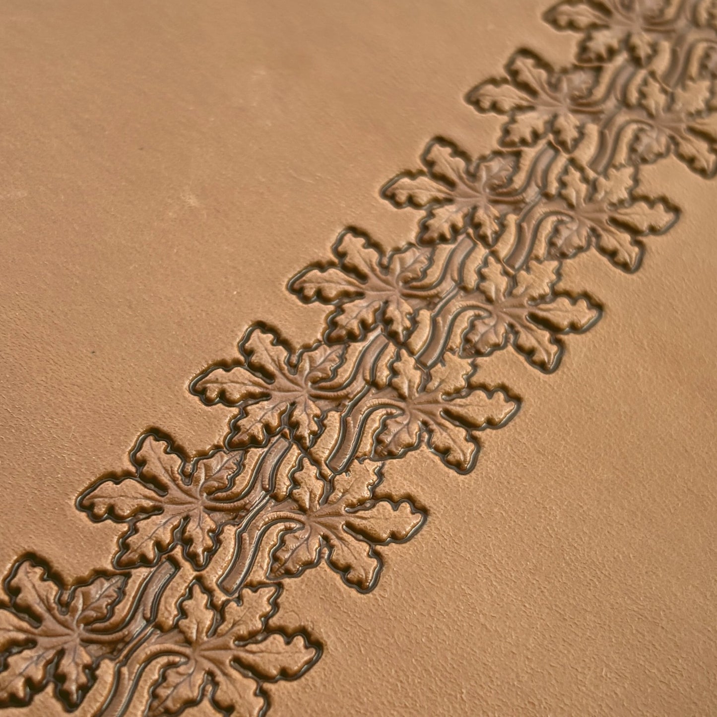 Oak Leaf leather stamp LT330 — pattern imprint on veg-tan leather