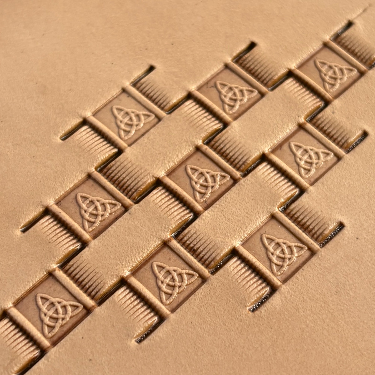 Basket Weave leather stamp LT340 — pattern imprint on veg-tan leather