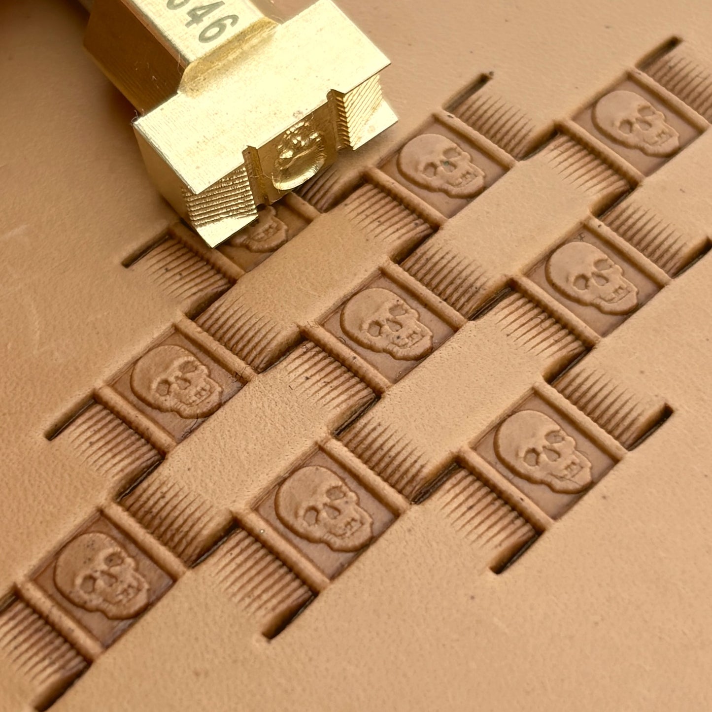 Basket Weave leather stamp LT346 — brass stamping tool with imprint on natural veg-tan leather