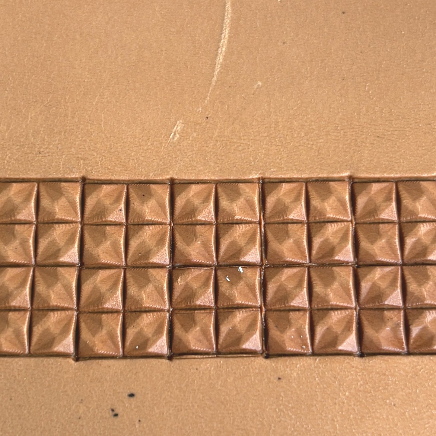 Geometric leather stamp LT351 — pattern imprint on veg-tan leather