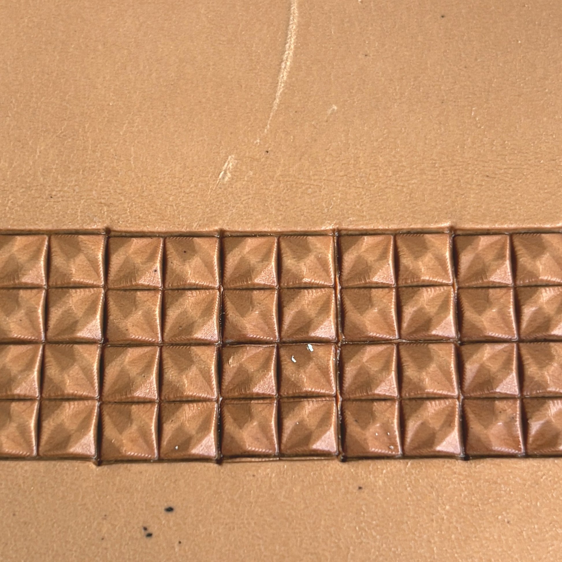 Geometric leather stamp LT351 — pattern imprint on veg-tan leather