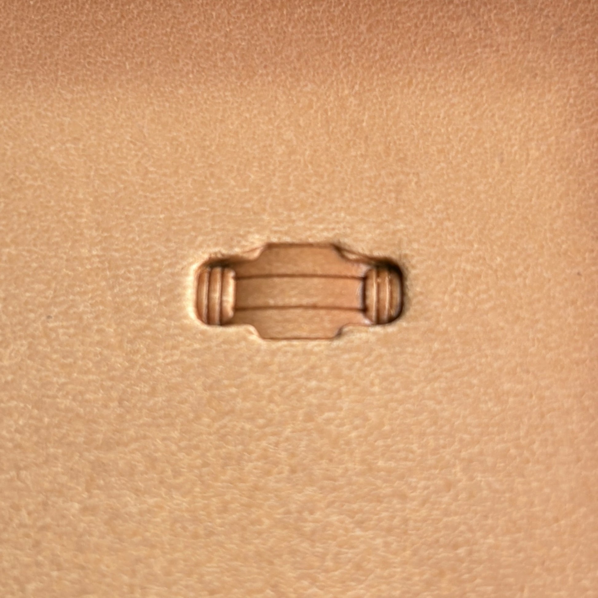 Basket Weave leather stamp LT364 — single impression on veg-tan leather